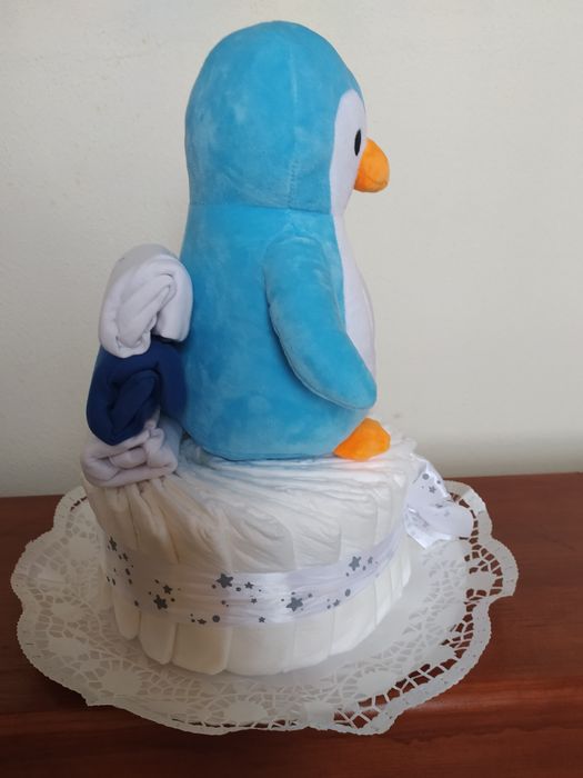 Bolo de fraldas presente bebé recém-nascido