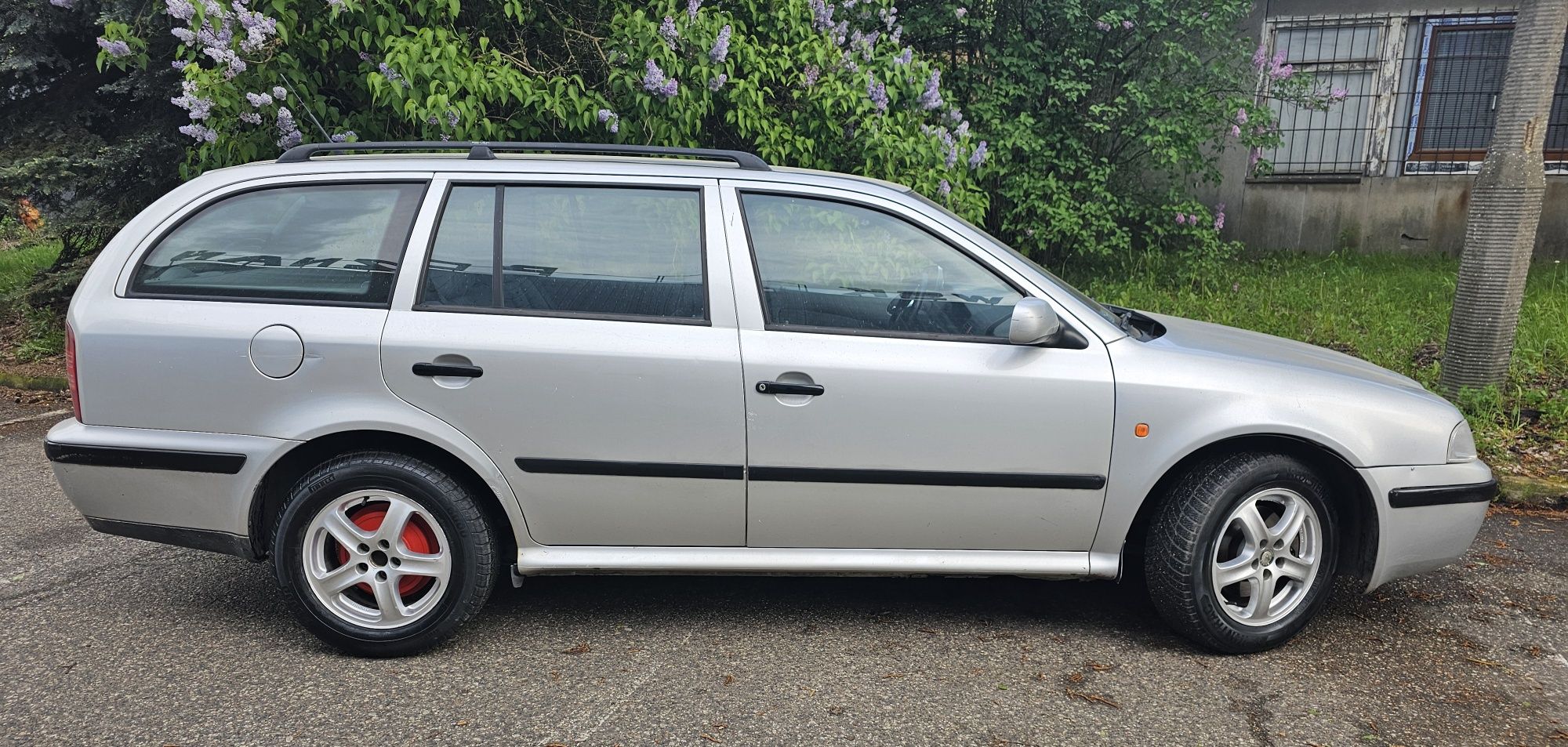 Skoda Octavia 1.9 diesel kombi opłaty ważne do 03/25 hak klimatyzacja