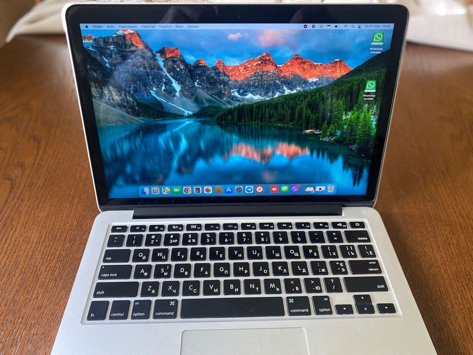 MacBook Pro 13" I7•8Gb•256Gb