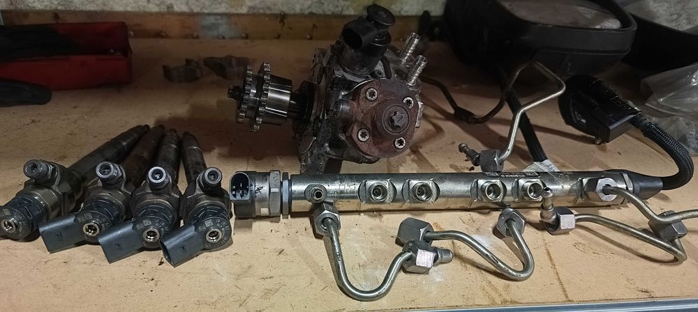 Kpl układ paliwowy BMW f11 n47d20