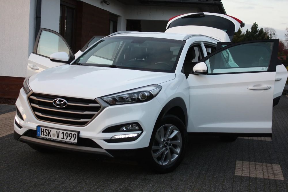 Hyundai Tucson III 1.6 Benzyna Skóra NAVI Klima KAMERA Alufelgi LED Tablet OPŁACONY