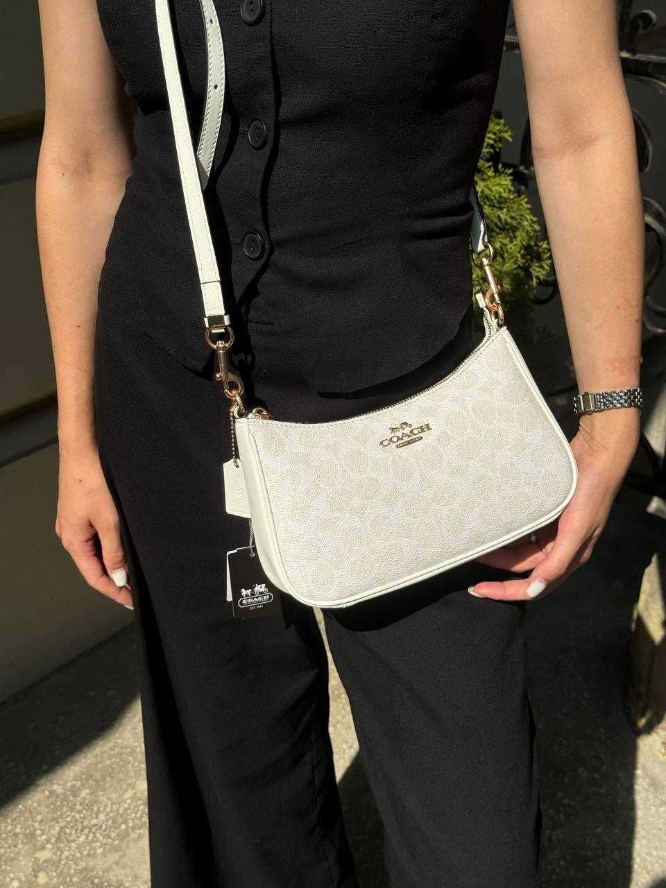 Coach Teri White Shoulder Bag In Signature Canvas