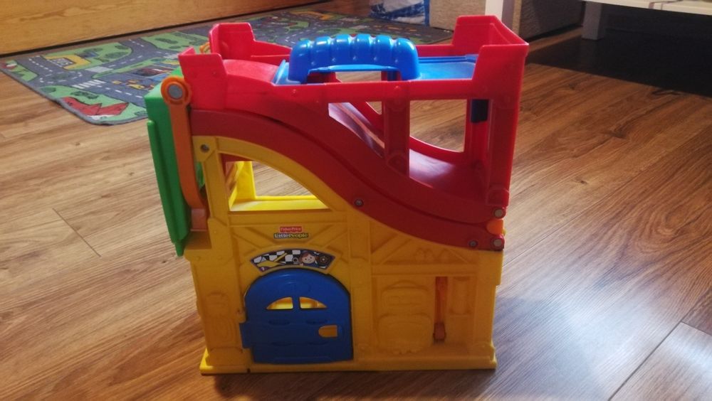 Fisher-Price Little People tor zjeżdżalnia z 2 autkami