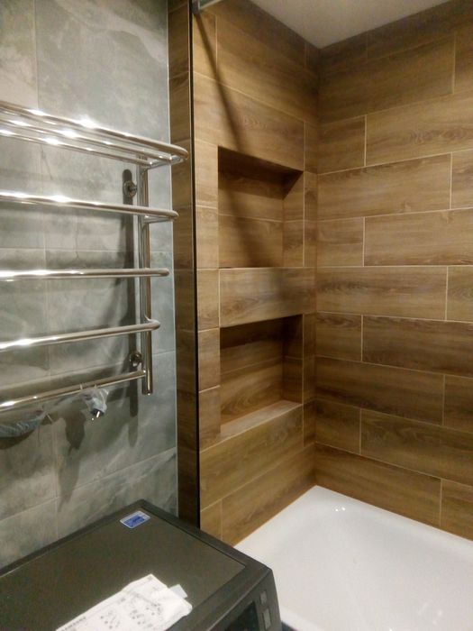 Поклейка обоев и ремонт санузлов