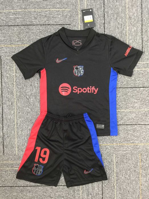 Strój dziecięcy #19 Lamine Yamal FC Barcelona wyjazdowa R.28