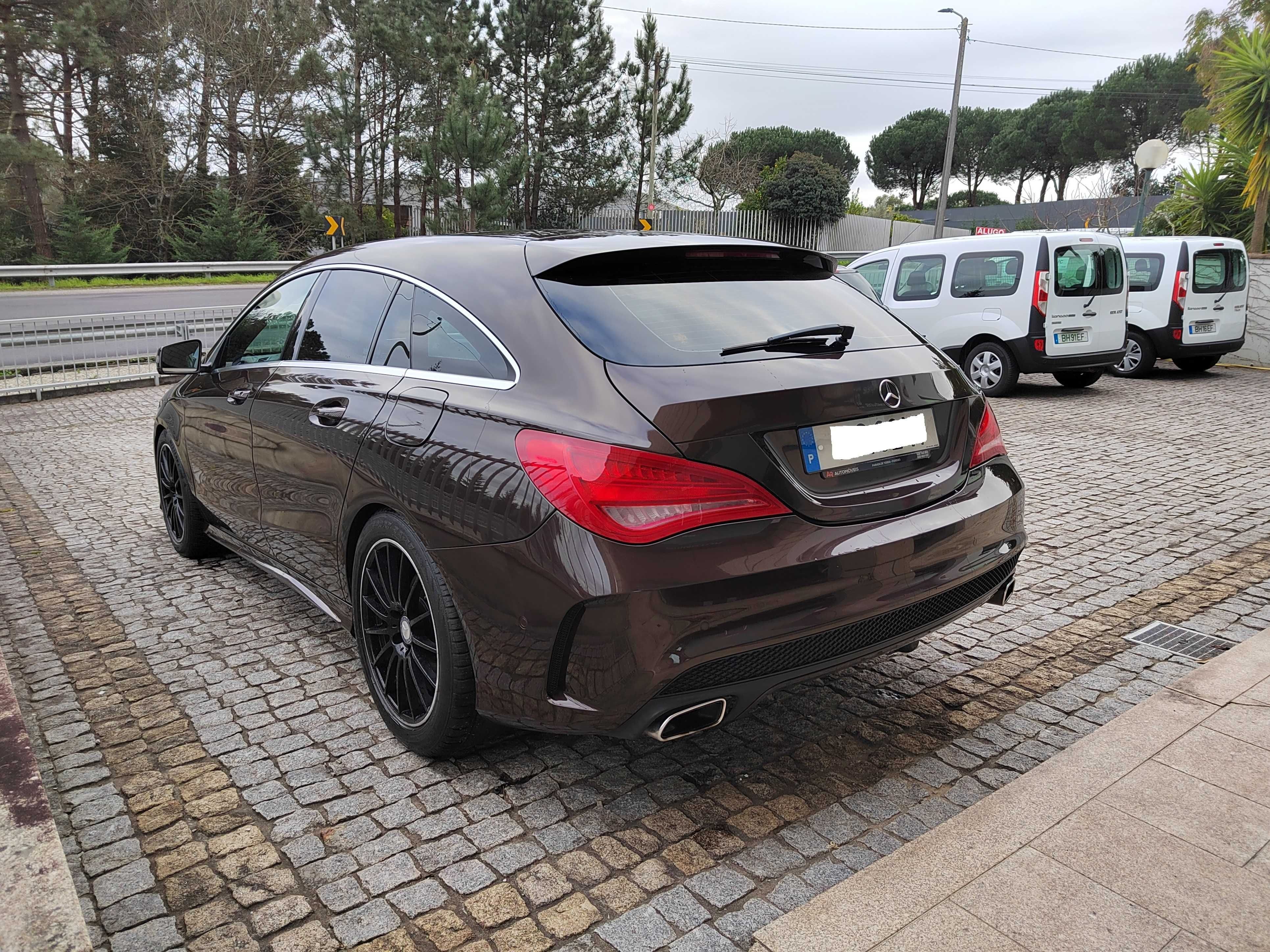 Mercedes-Benz CLA 200 AMG