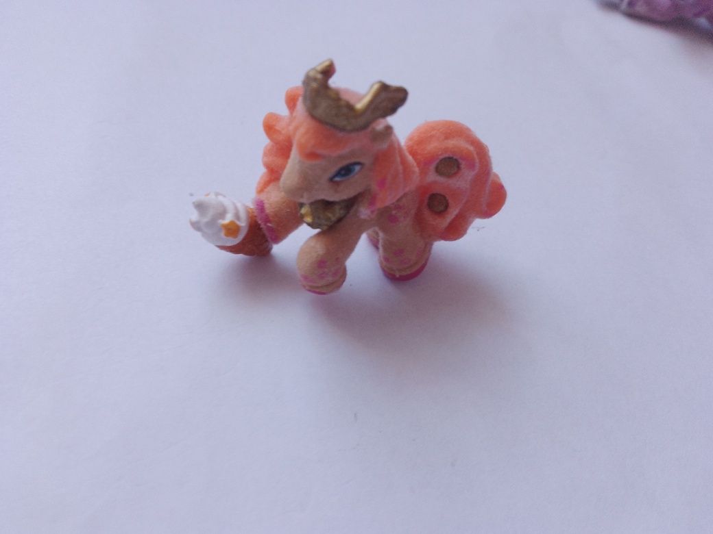 Figurka kucyk Filly