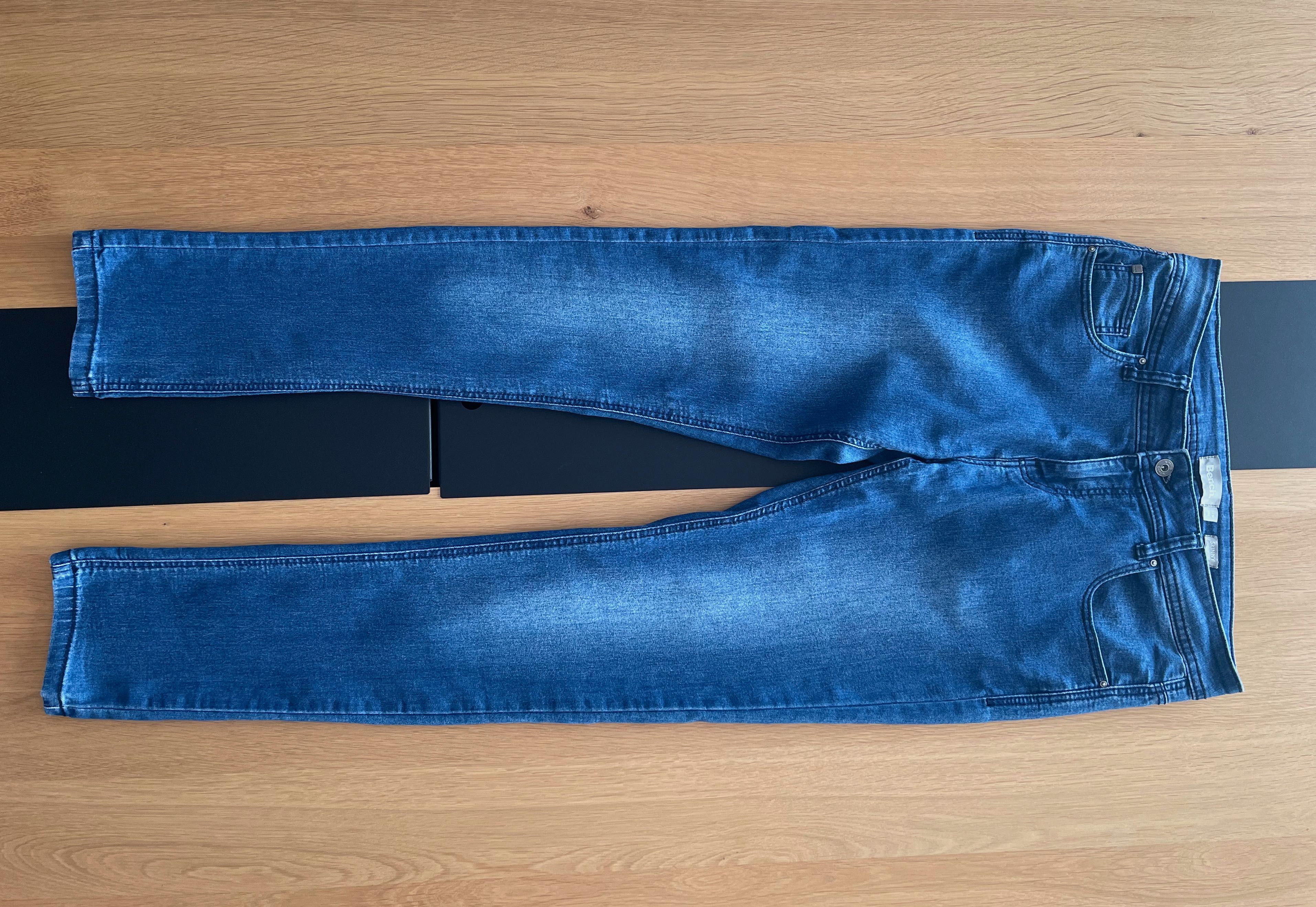 Spodnie damskie jeans Bench, W31L32, ciemny niebieski