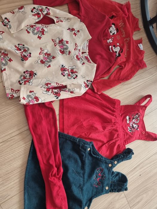 Zestaw ubranek świątecznych 86