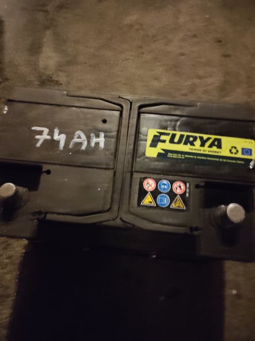 Akumulator 74Ah 12v