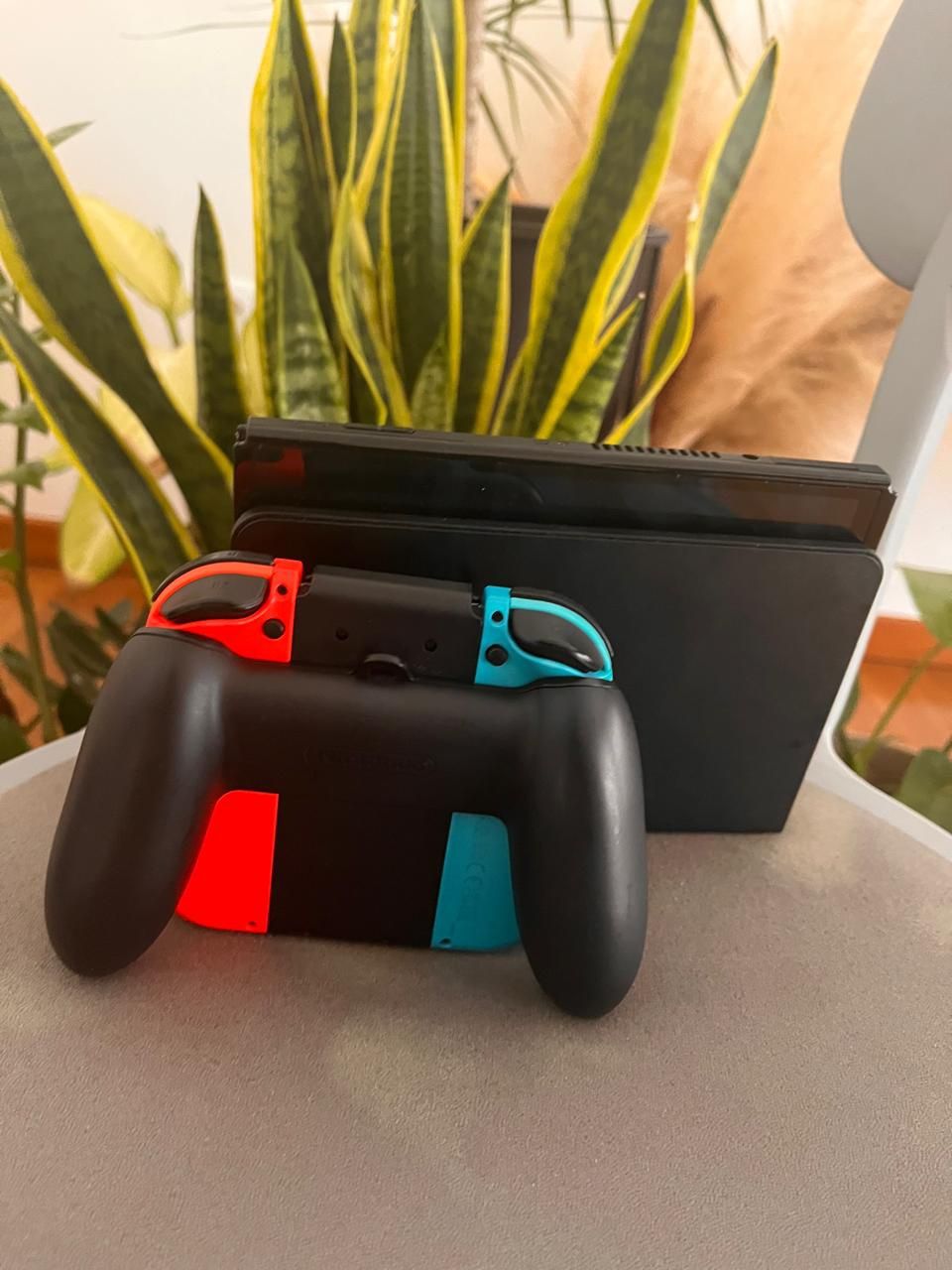 Nintendo Switch OLED – Estado Impecável – 250€

Descrição:
Vendo Ninte