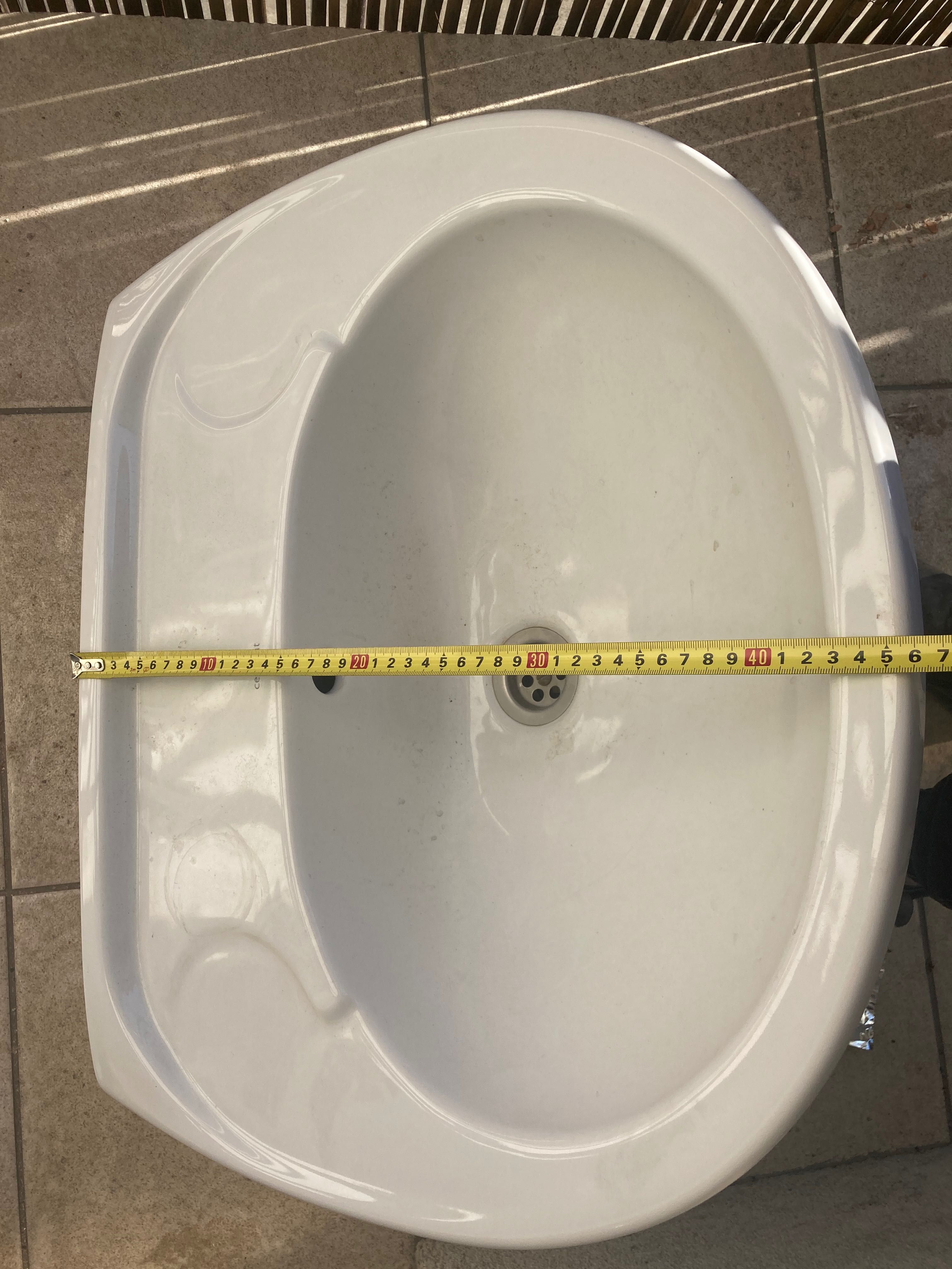 Umywalka Cersanit porcelanowa