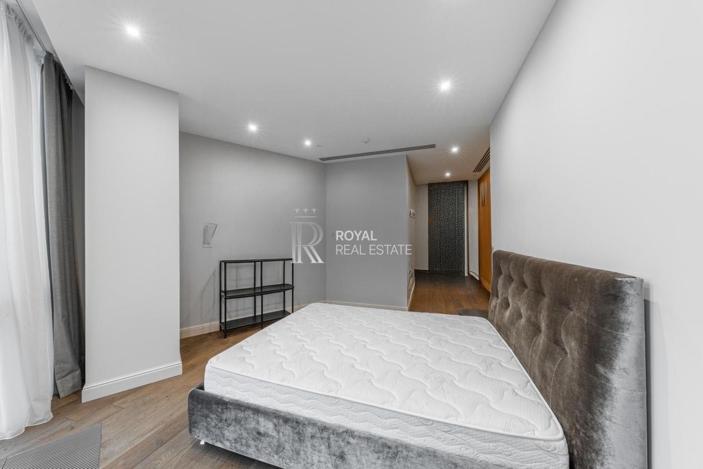 Аренда квартиры Киев 3к 200м2 Hilton (H-Tower) Шевченковский