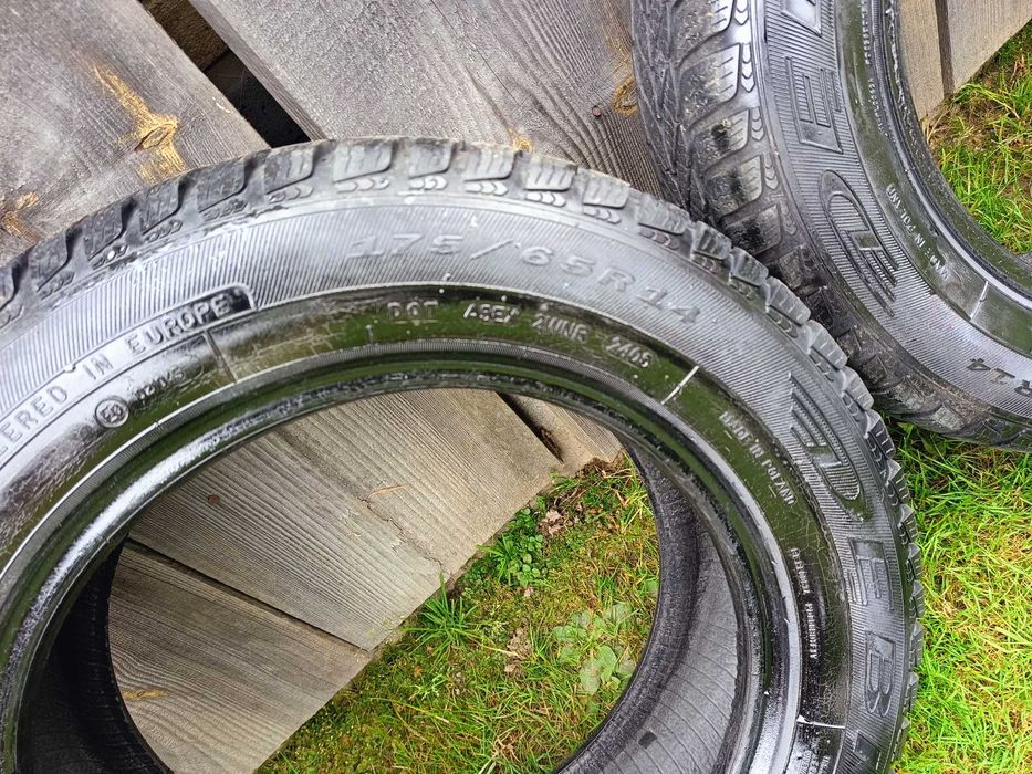 Felgi 14 4x100 z oponami Zimowymi 175/65/14 6mm bieżnik Dębica VW Audi