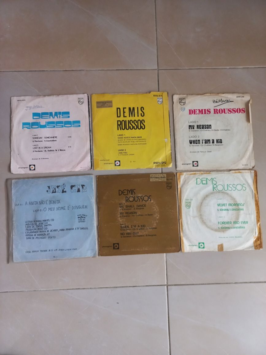 Lote de 15 singles em vinil varios artistas  demis roussos ,jose cid