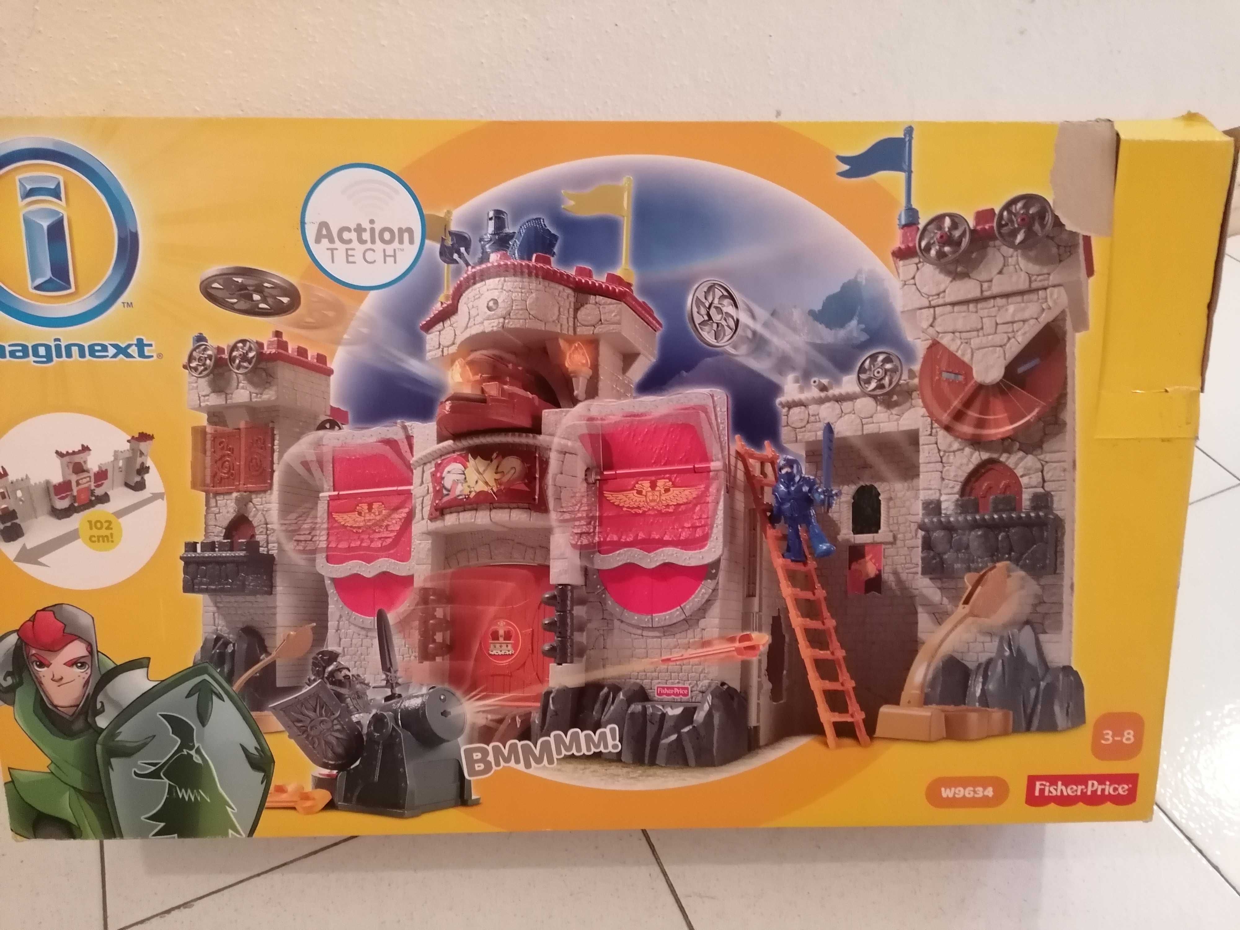 Castelo versátil Imaginext com variadas atividades