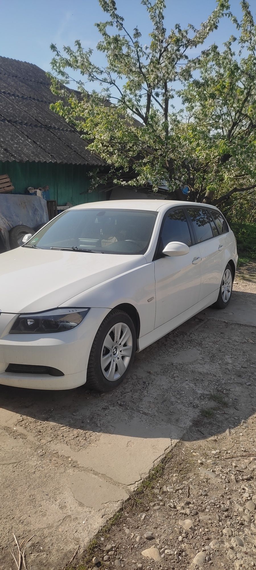Bmw e91 318d 2008 оригінал продам стоїть без діла
