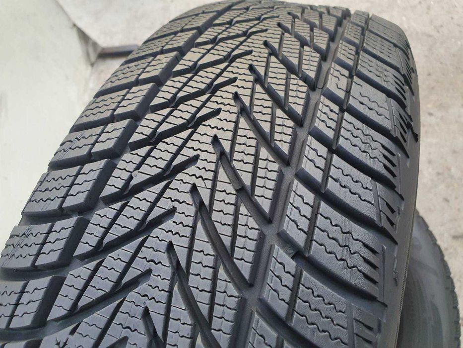 2x Goodyear UltraGrip Performance 3  205/60r16  7,2mm
