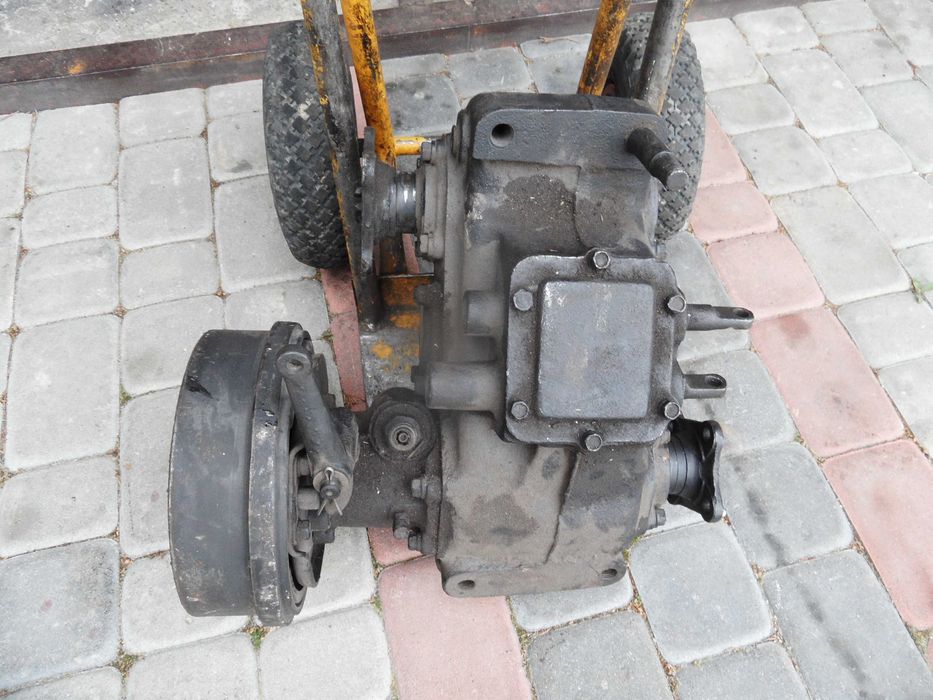 Obudowa reduktor Ził 157 Gaz 69 Star 266 Robur