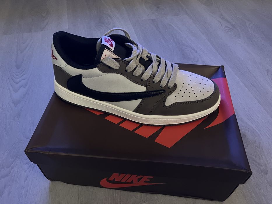 Travis Scott x Air Jordan n44