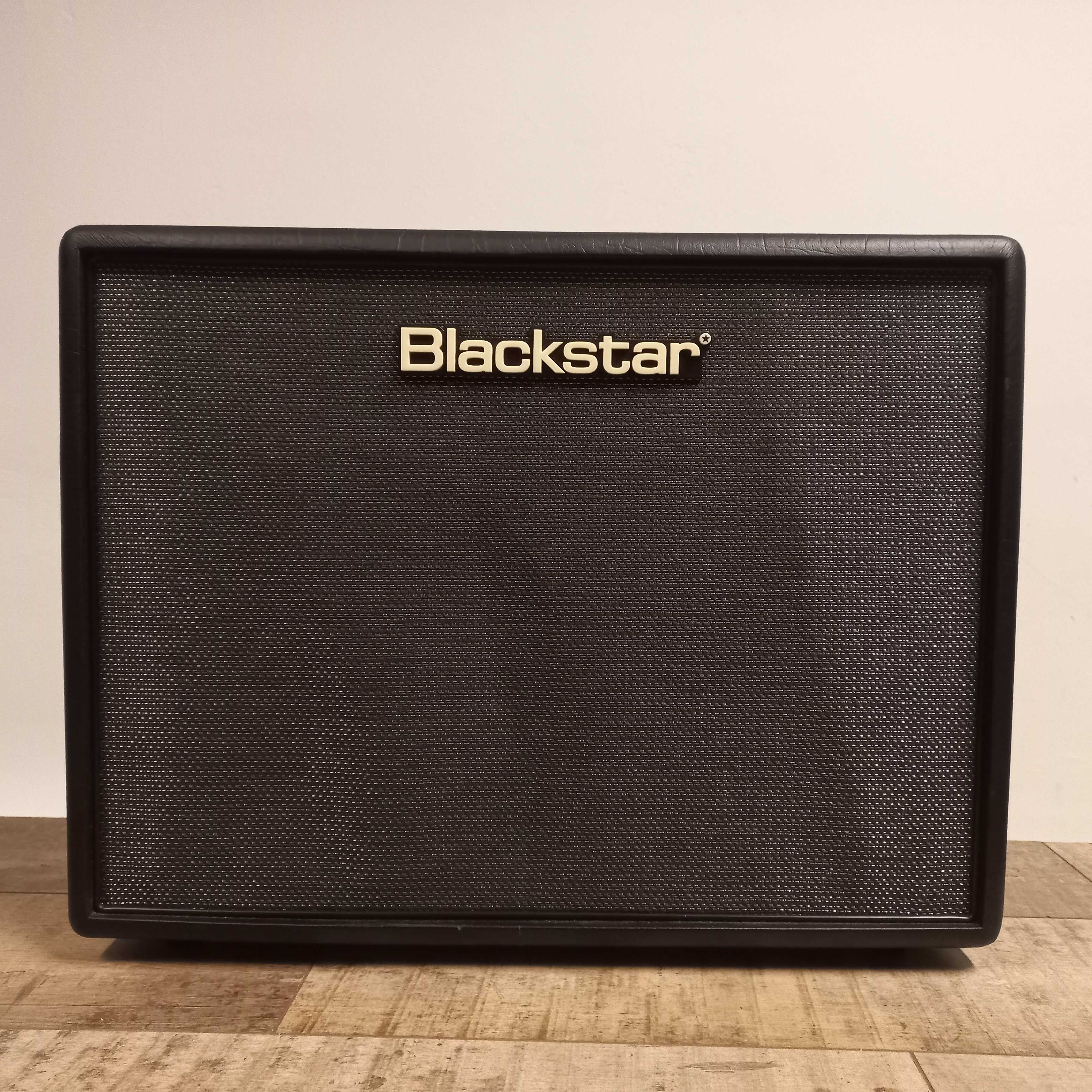 Blackstar Artist 15 lampowe combo gitarowe 15W