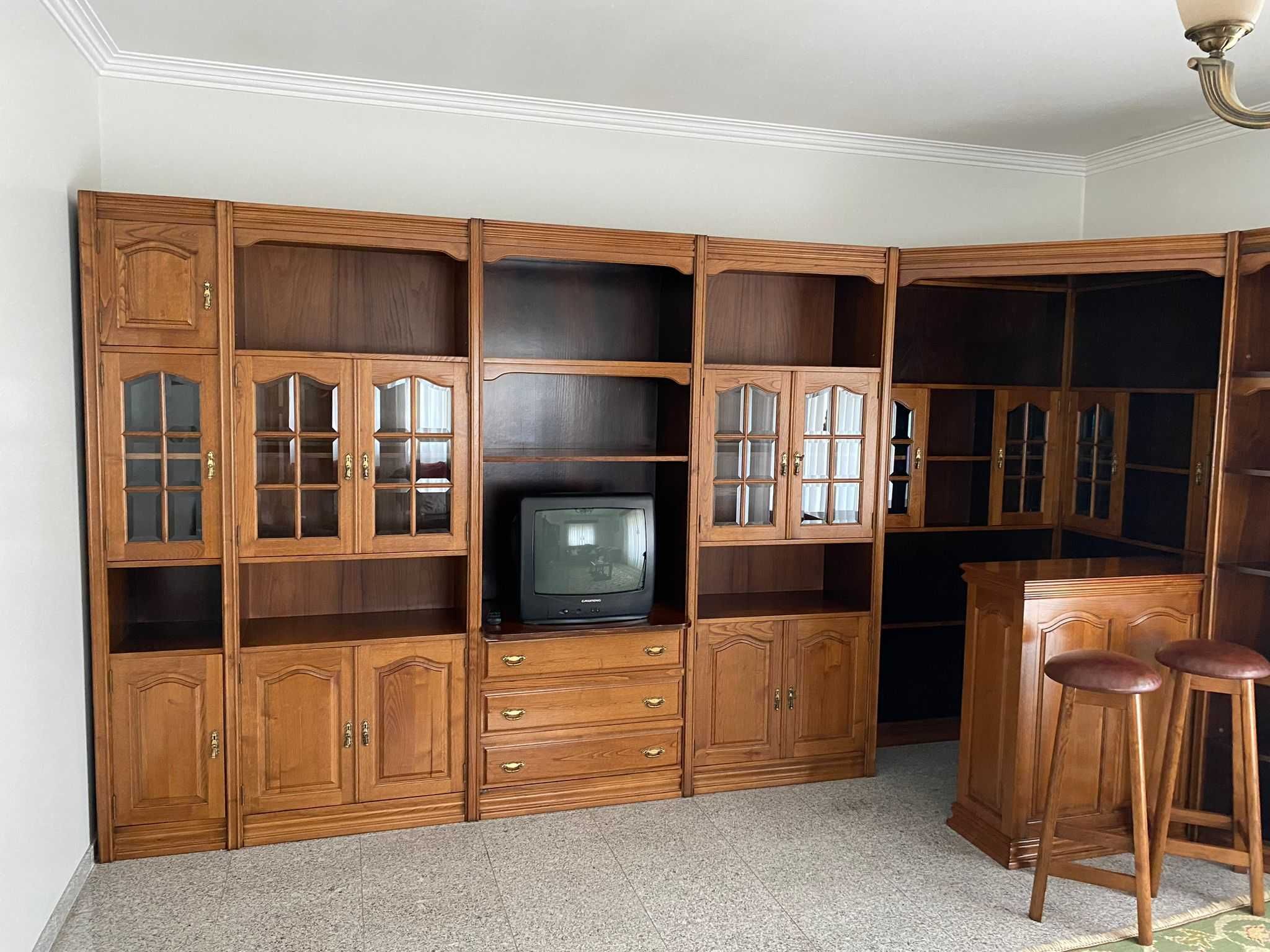 Mobília de Mini Bar / Garrafeira