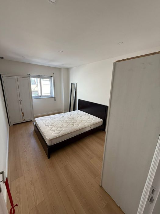 Apartamento T3 Remodolado c/ garagem privada