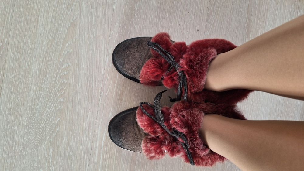 Vitto rossi  Очень тёплые ботинки из натурального меха