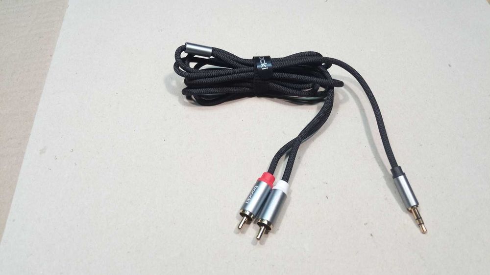 Штекери RCA тюльпан 2 шт чорний червоний.