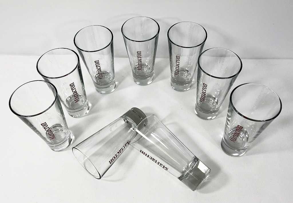Szklanki szklane masywne komplet 9 sztuk. Pojemność 0,33ml