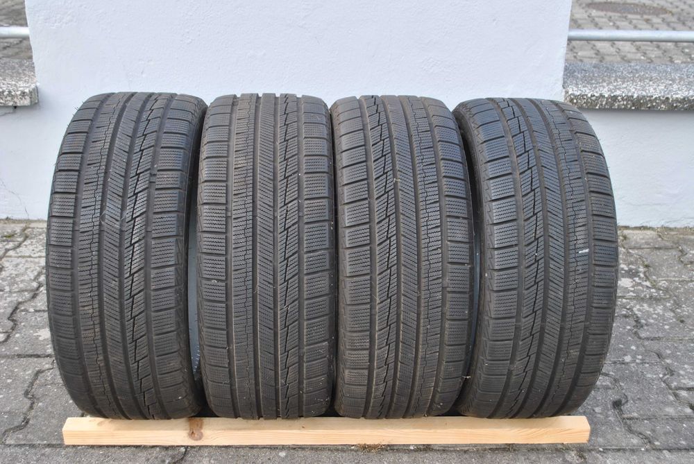 SUPERIA -zima  225/35/R19 88V M+S   42/21