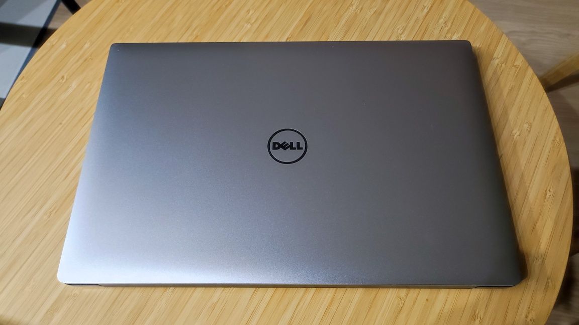 Laptop Dell XPS 15 9560 i7 7700HQ 32GB 512GB GTX 1050 bdb