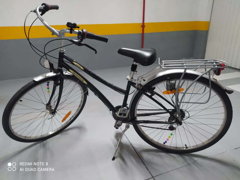 Bicicleta de cidade, modelo Decathlon Hoprider 3.2
