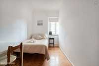 Luminous double bedroom in Alameda - Room 4