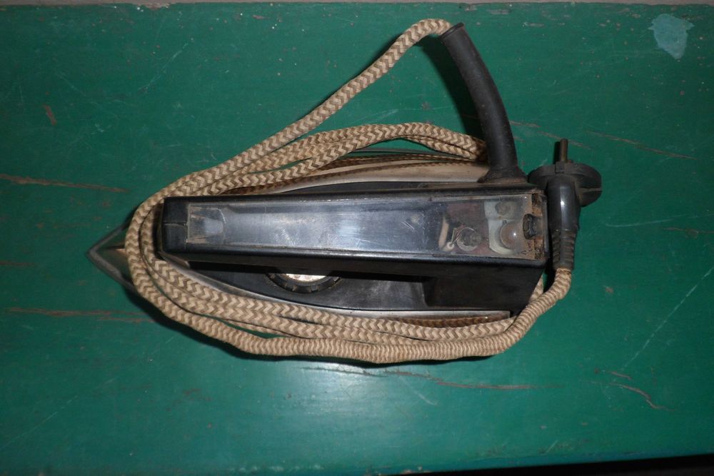 Утюг электрический УТ1000-16УА, Філіпс 3006, Сінгапур