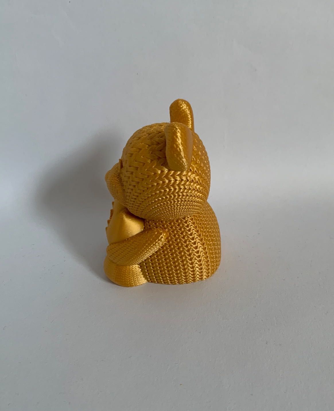 Złoty Miś z sercem na dzień Mamy figurka druk 3D 10cm