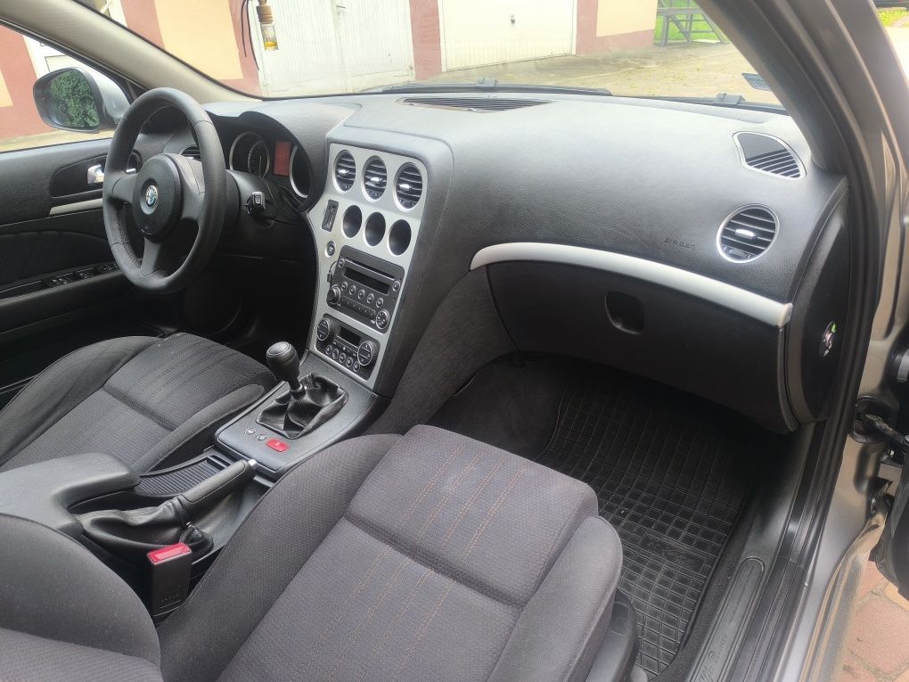 Alfa Romeo 159,,,1,9jtd 2007r klimatyzacja elektryka bdb stan