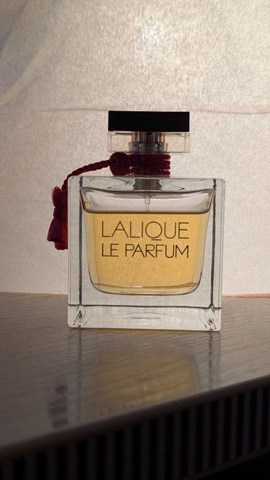 Lalique Le Parfum w formacie 100ml