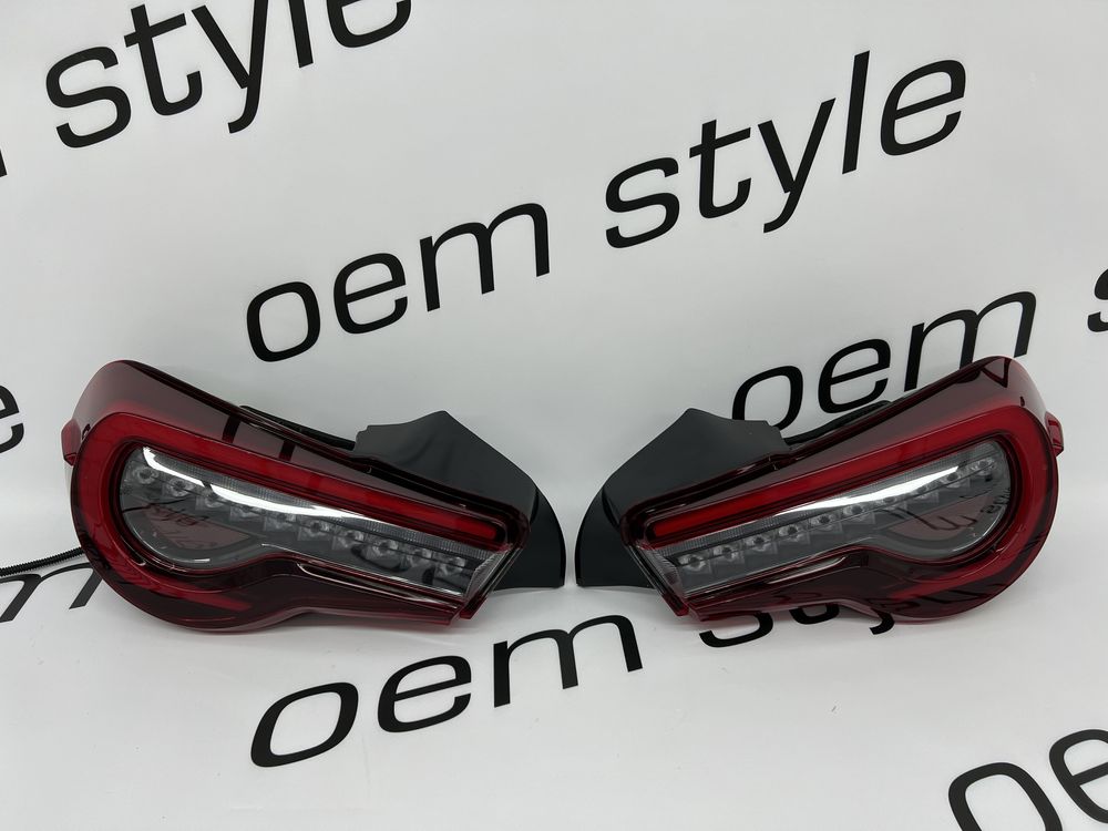 Фонари фары Toyota GT86 2012-2018