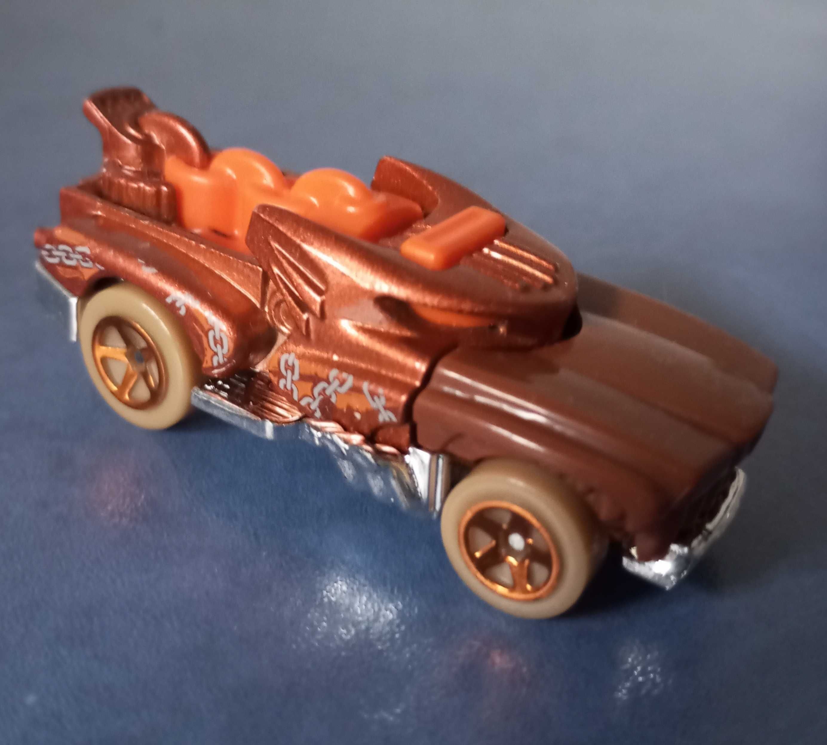 Машинки Hot Wheels Mattel, цена за 4 штуки