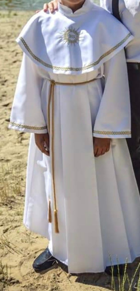 Alba komunijna biała ,zlote wstawki 140/146