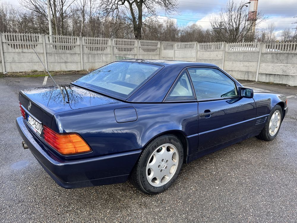 Mercedes Benz SL320