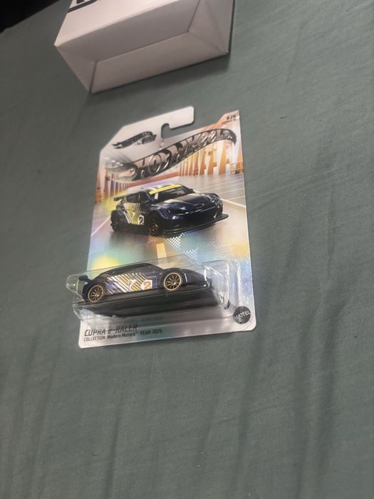 Hot wheels cupra e racer nft