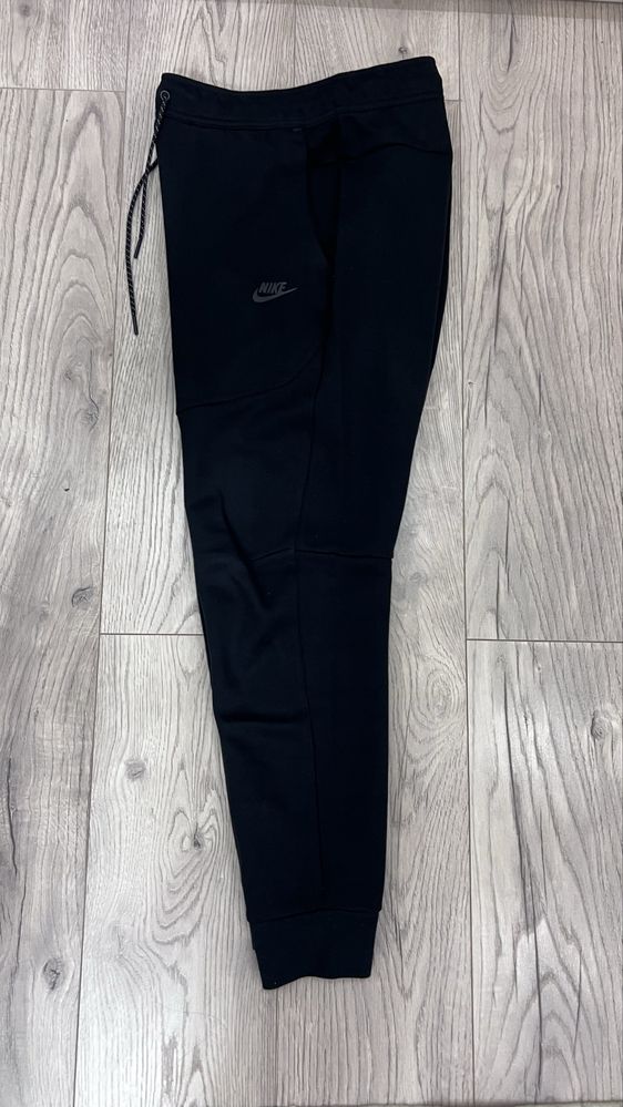 Штани чоловічі Nike Tech Fleece