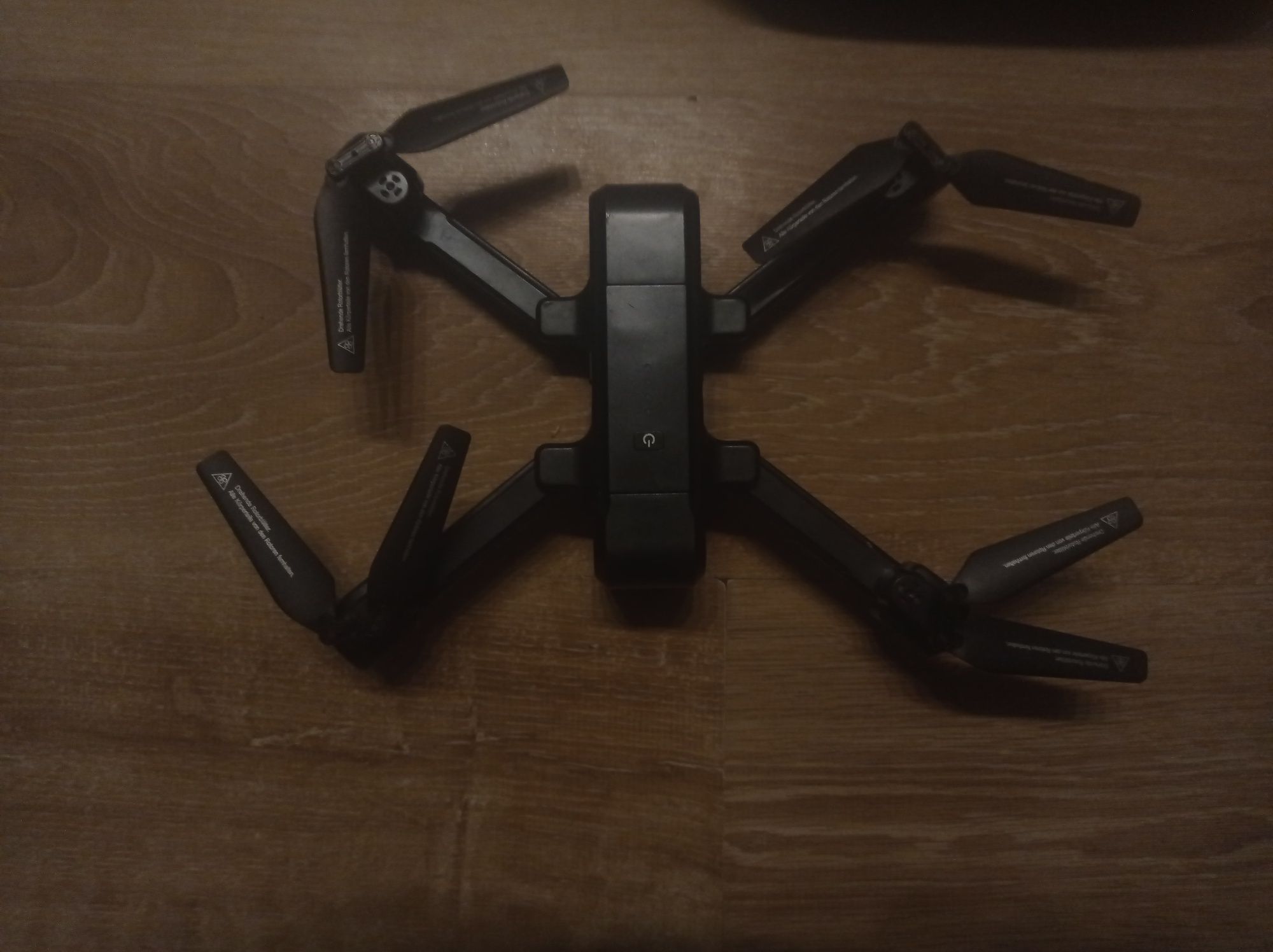 dron maginon qc90