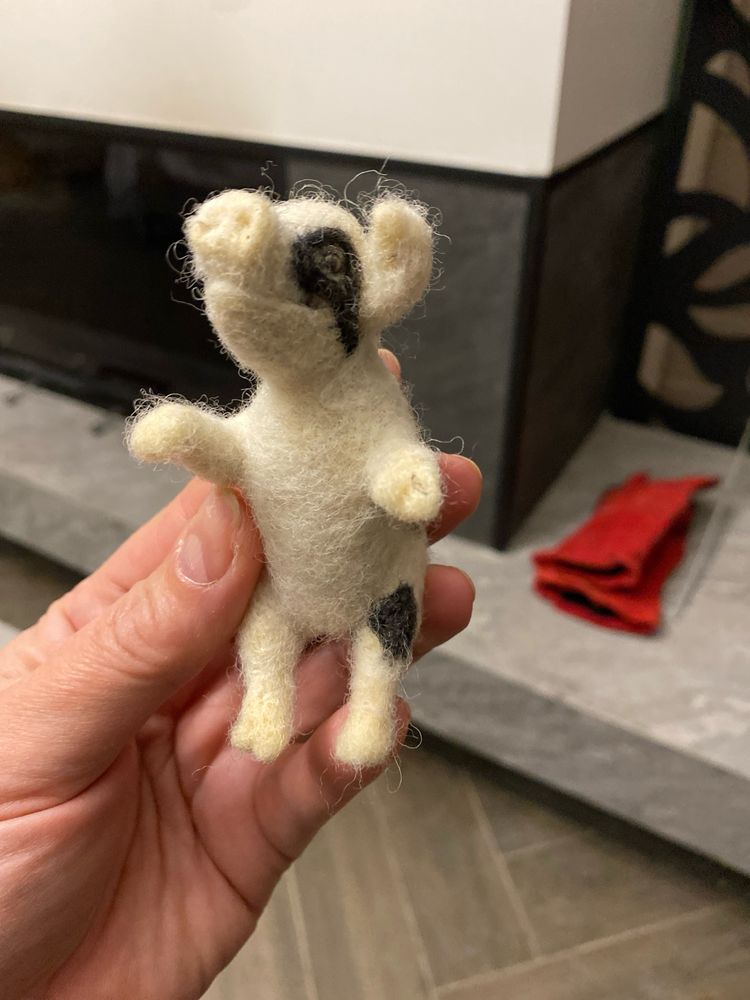Валяная игрушка