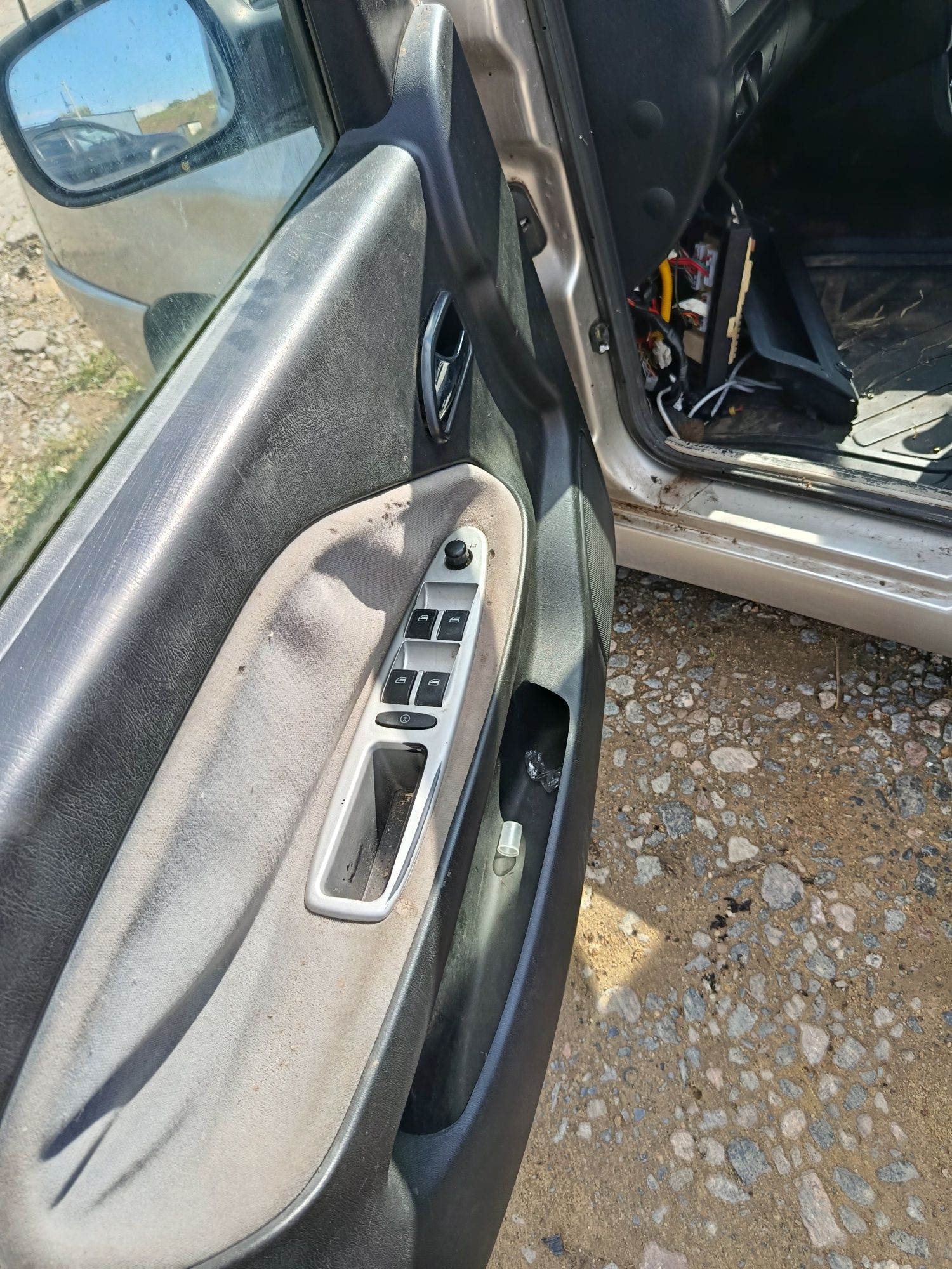 Продам двигатель Chery Amulet 1,6 бензин