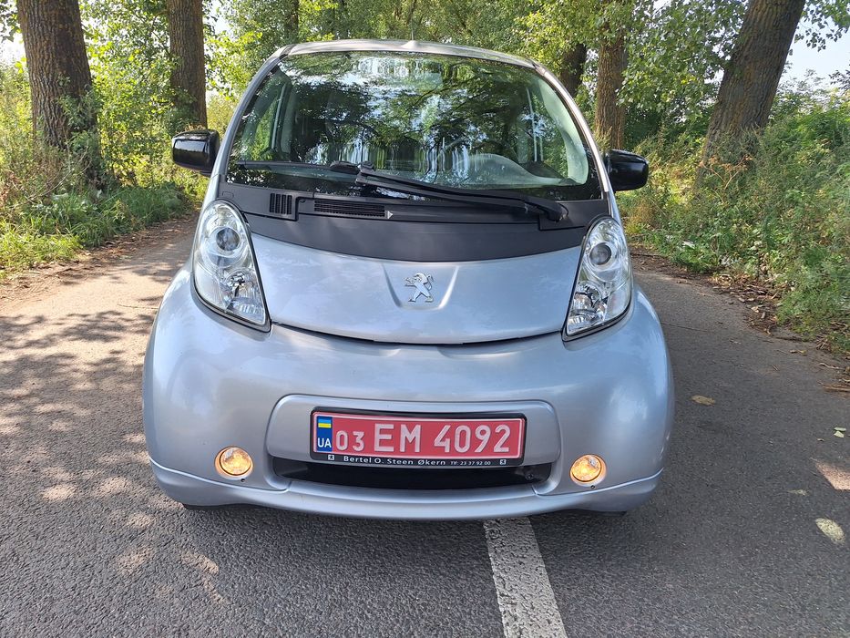 Peugeot I-on , citroen c-zero