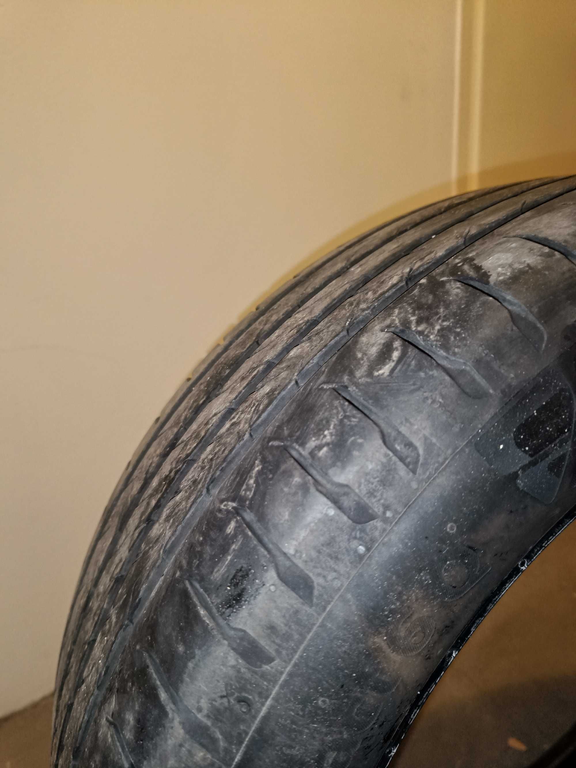 Komplet letnich opon Continental EcoContact 6 Q 215/55 R18 95 H (2024)
