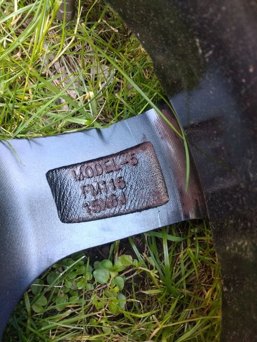 Felgi aluminiowe 15 cali, rozstaw śrub 4x114,3. Mitsubishi Nissan Hond